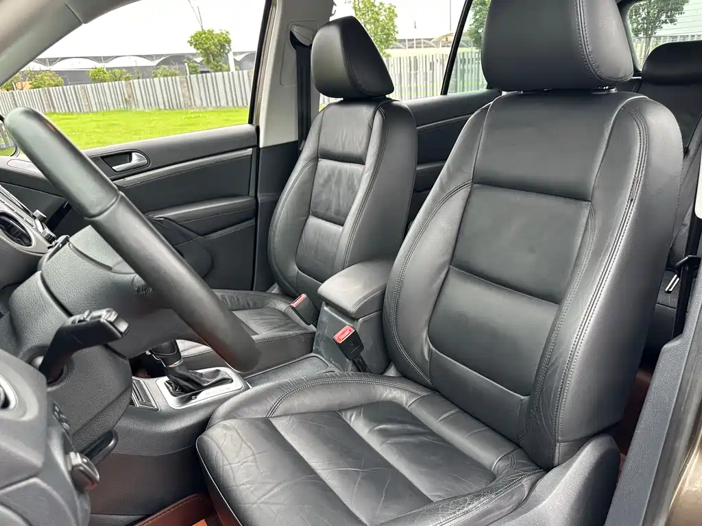 Volkswagen Tiguan 2013 1.8TSI AT Comfort