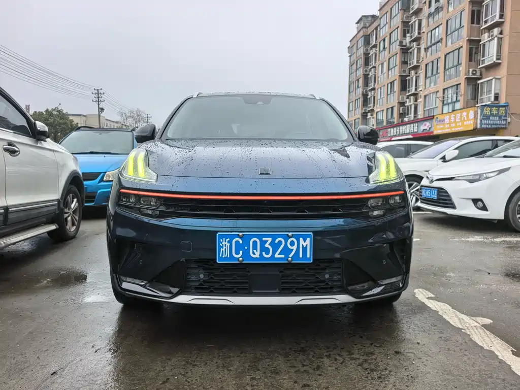 Lynk & Co 06 2020