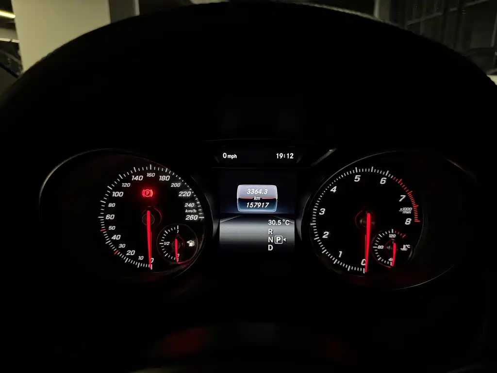 Mercedes-Benz GLA — миниатюра 4