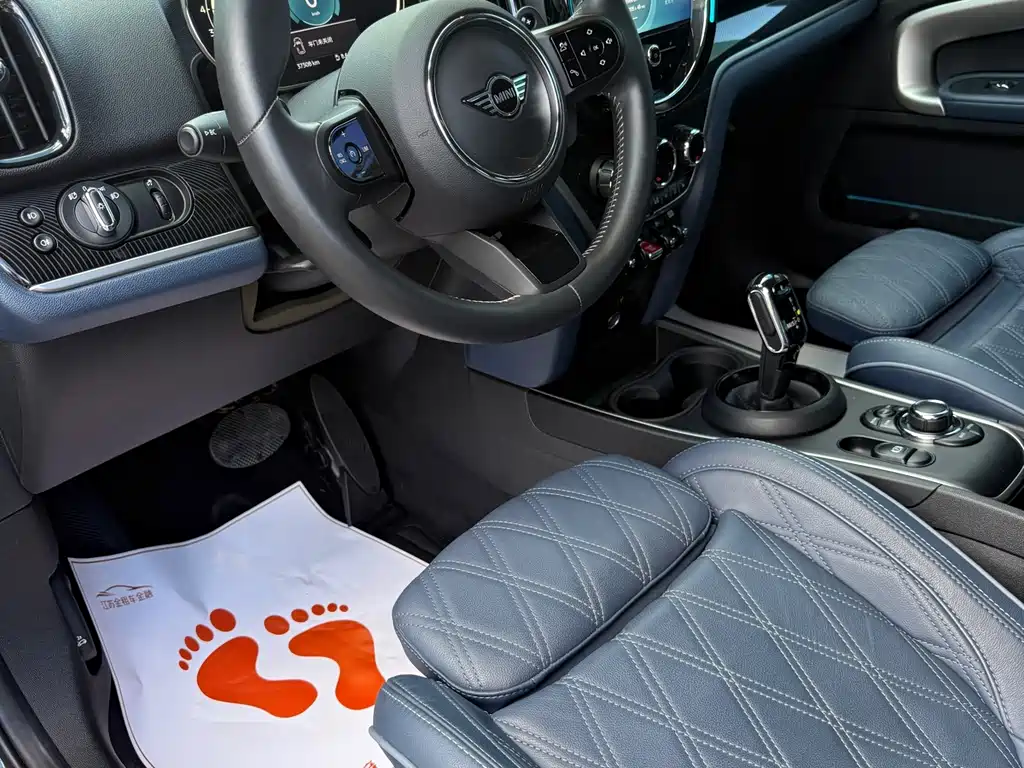 MINI Mini Countryman — миниатюра 8