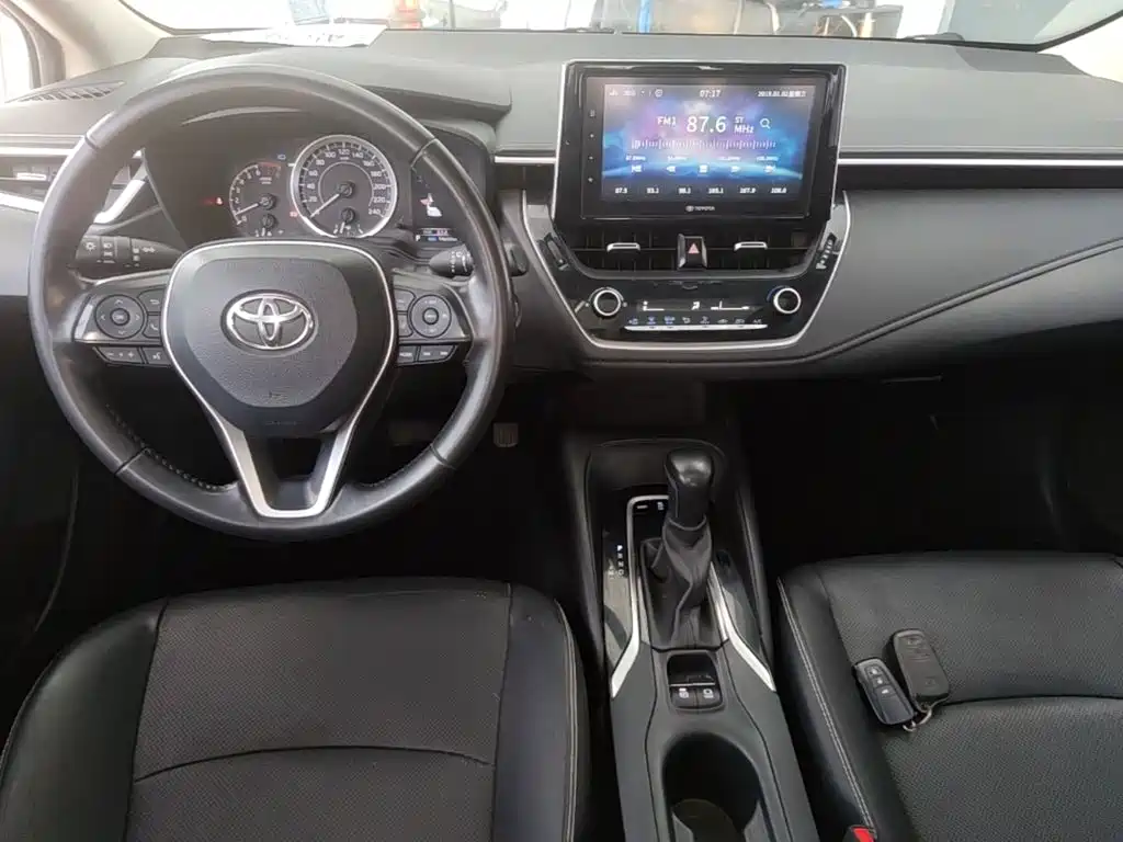 Toyota Corolla — миниатюра 13