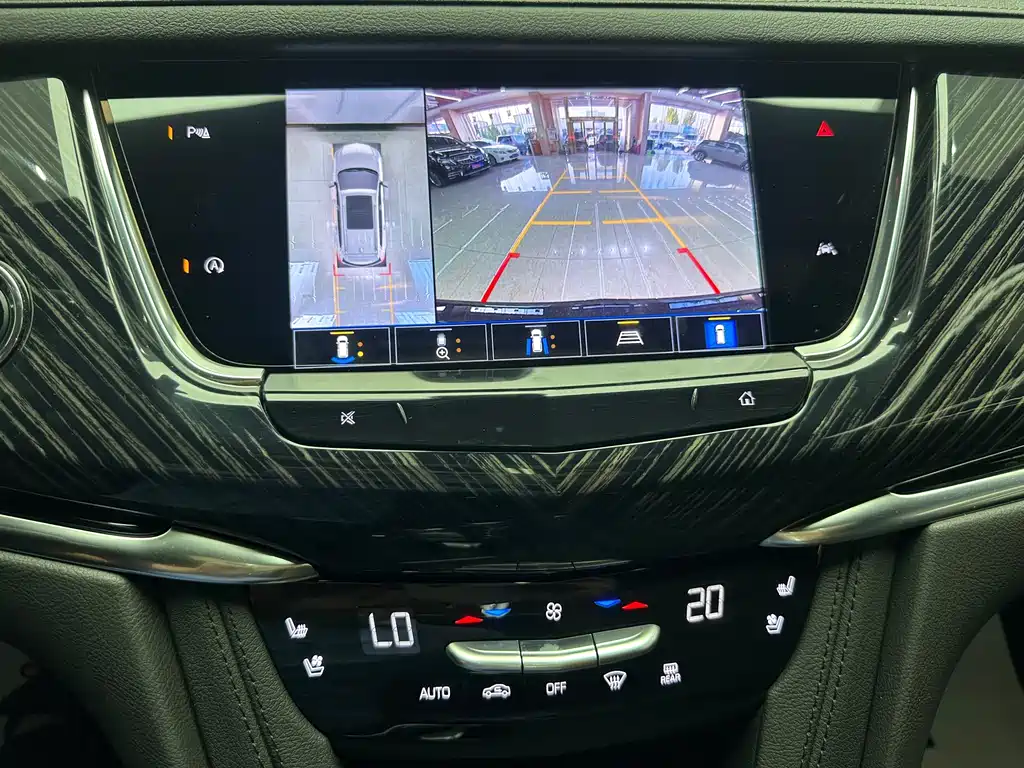 Cadillac XT6 — миниатюра 21