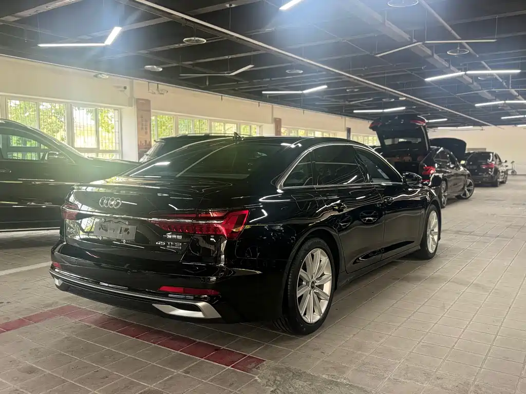Audi A6L — миниатюра 4