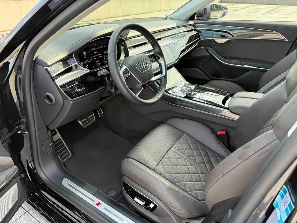 Audi S8 — миниатюра 13