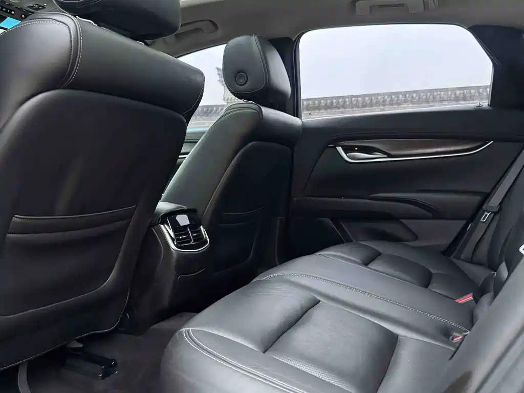 Cadillac XTS 2018 28T Elite