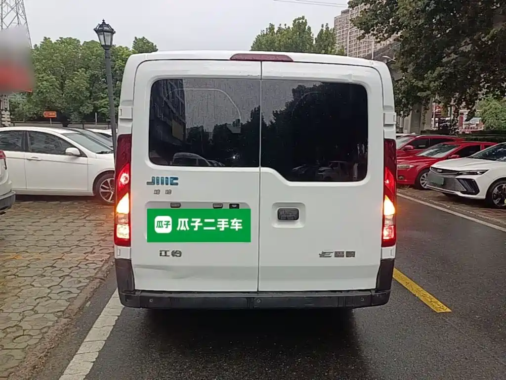 JMC E-Fushun — миниатюра 6