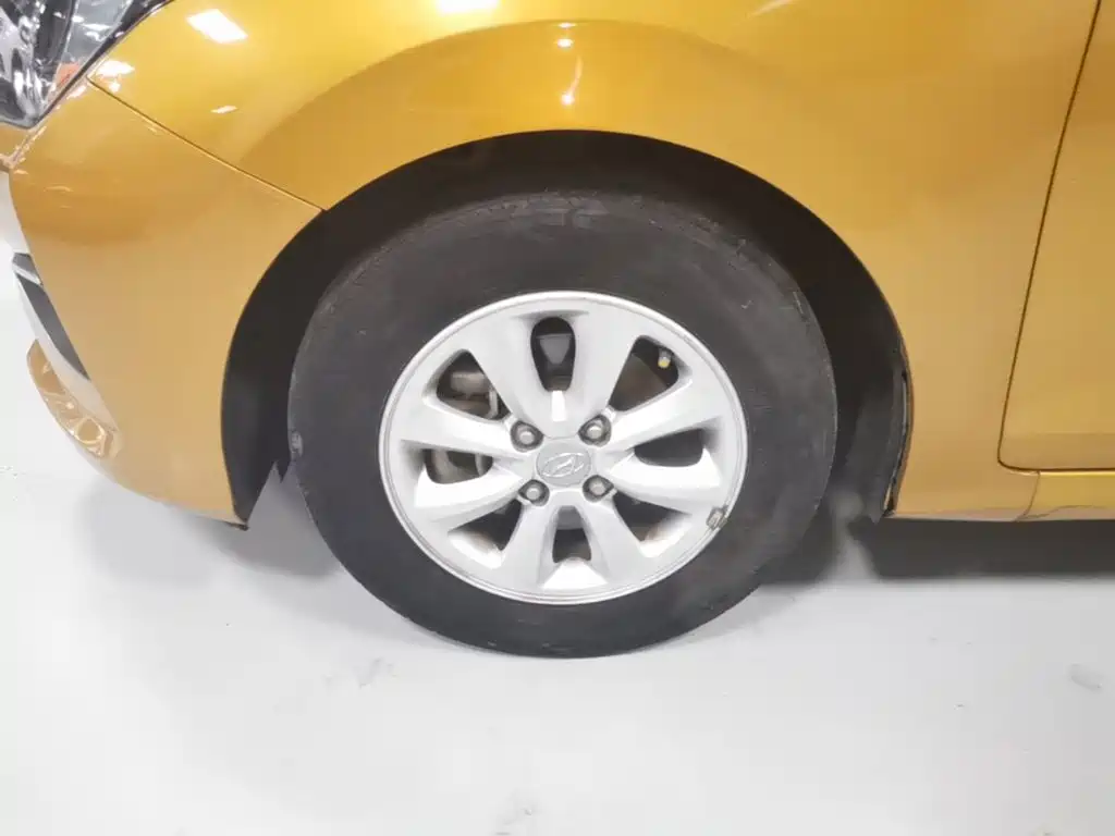 Hyundai Verna — миниатюра 23
