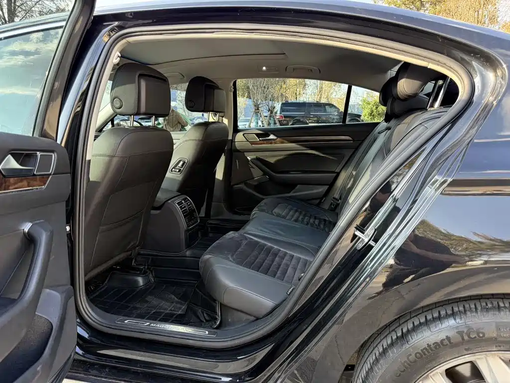 Volkswagen Magotan — миниатюра 6