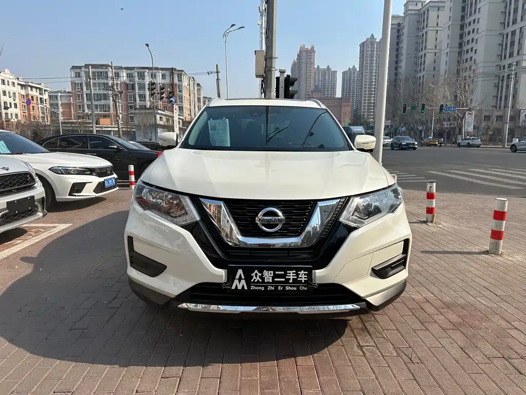 NISSAN QIJUN
