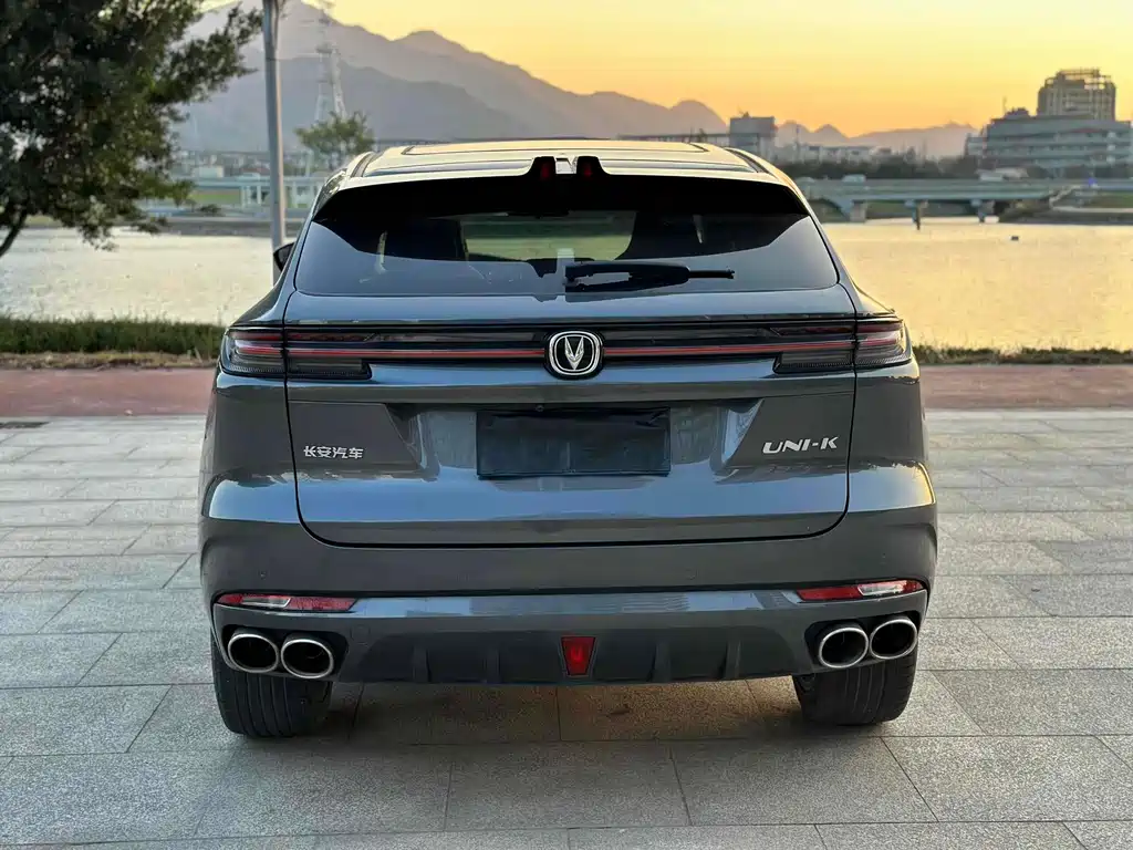 CHANGAN UNI K
