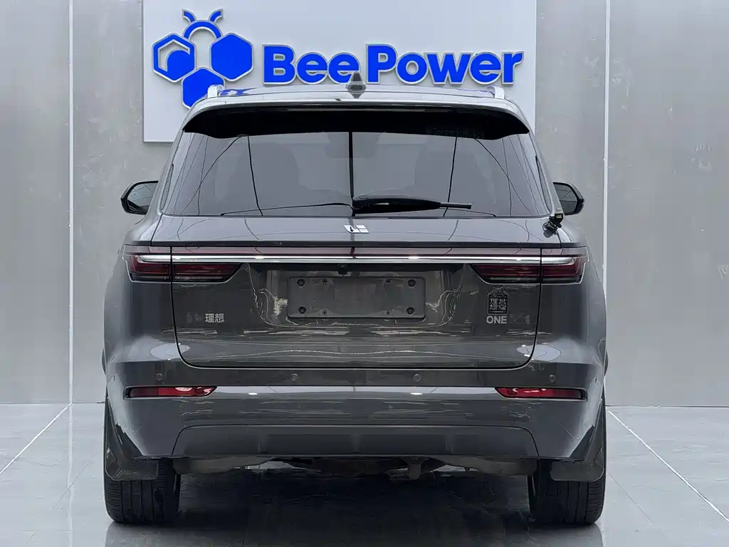 Li Auto ONE 2021 6 мест