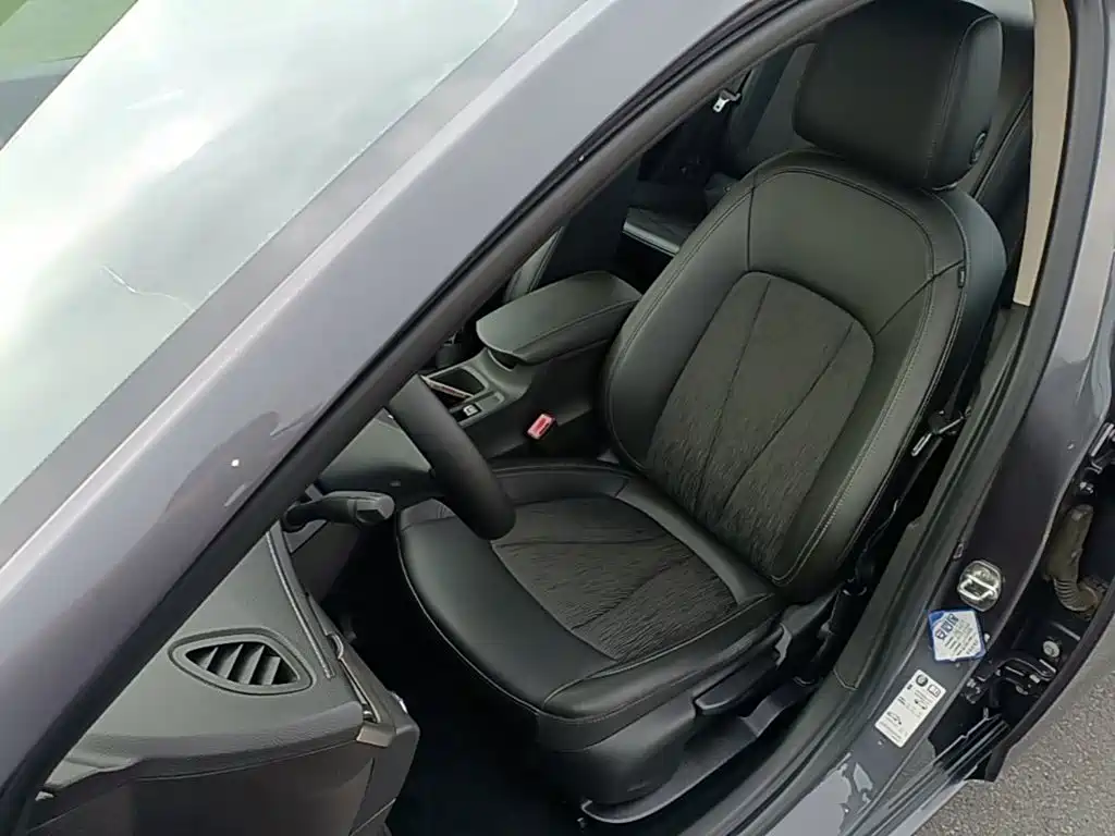 Buick Verano — миниатюра 15