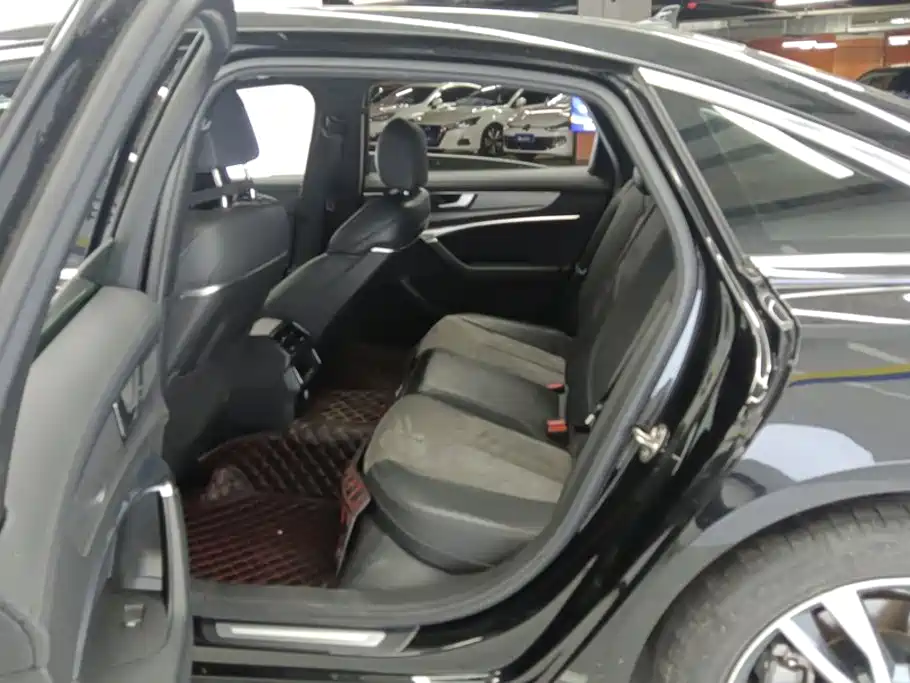 Audi A6L — миниатюра 11