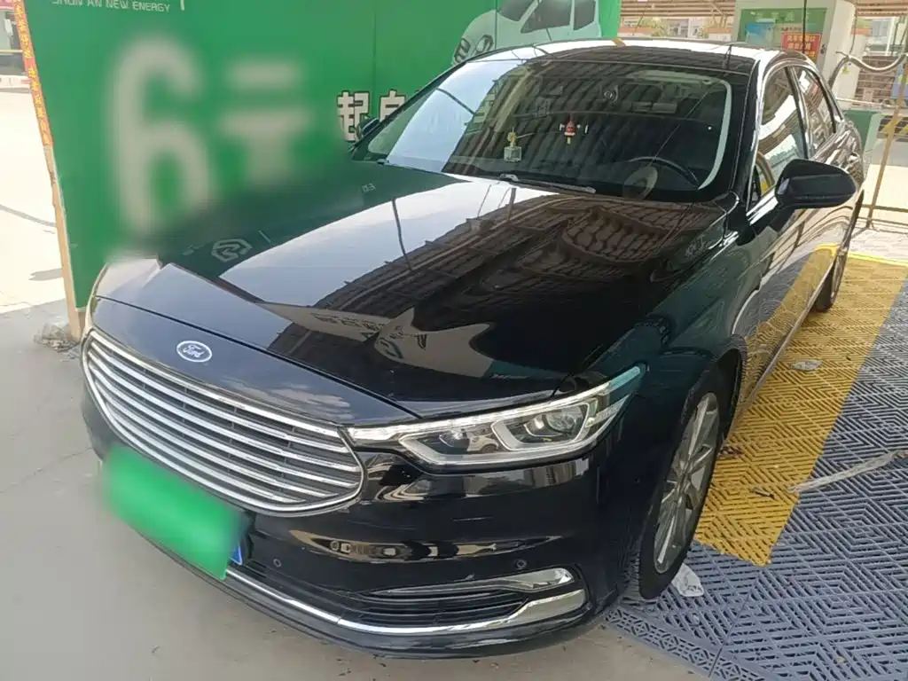 Ford Taurus — миниатюра 2
