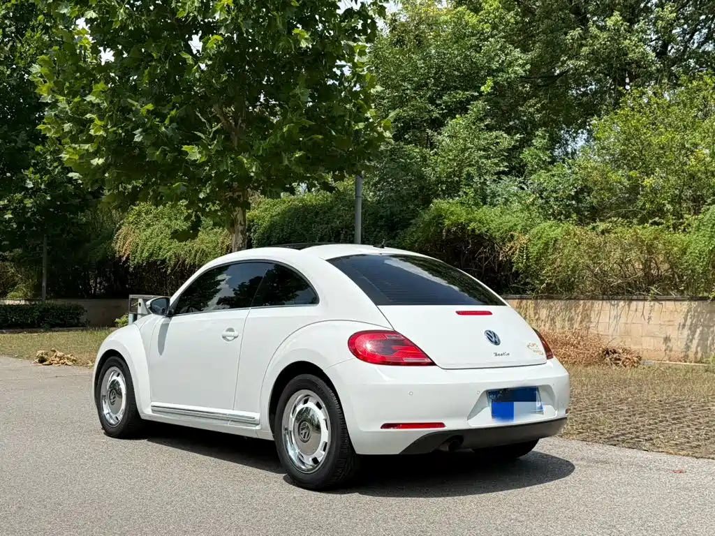 Volkswagen Beetle — миниатюра 9