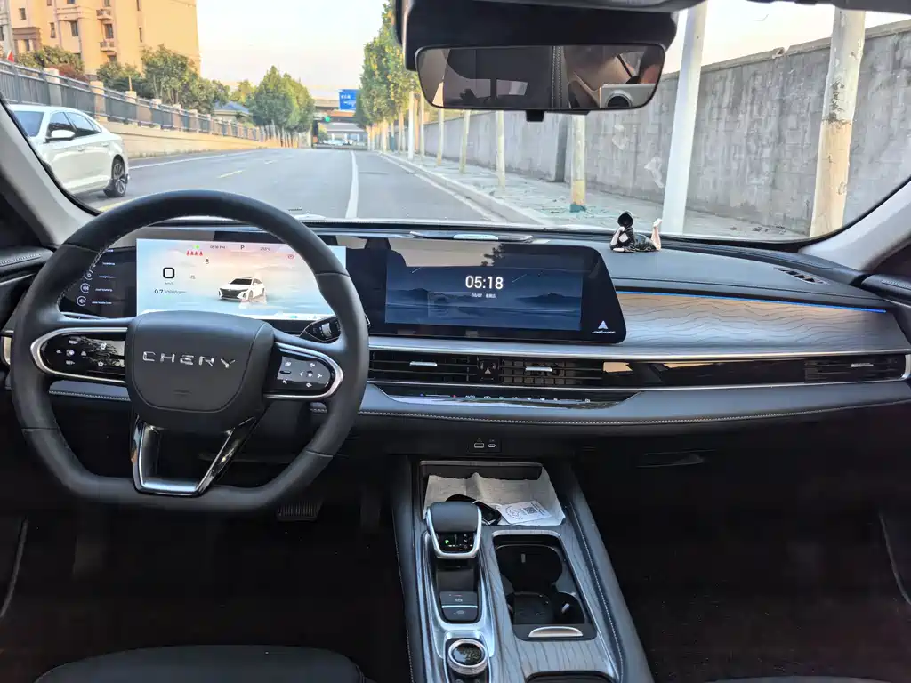 Chery Arrizo 8 — миниатюра 5