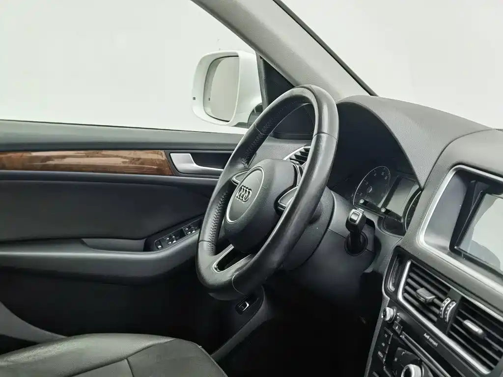 Audi Q5 — миниатюра 22