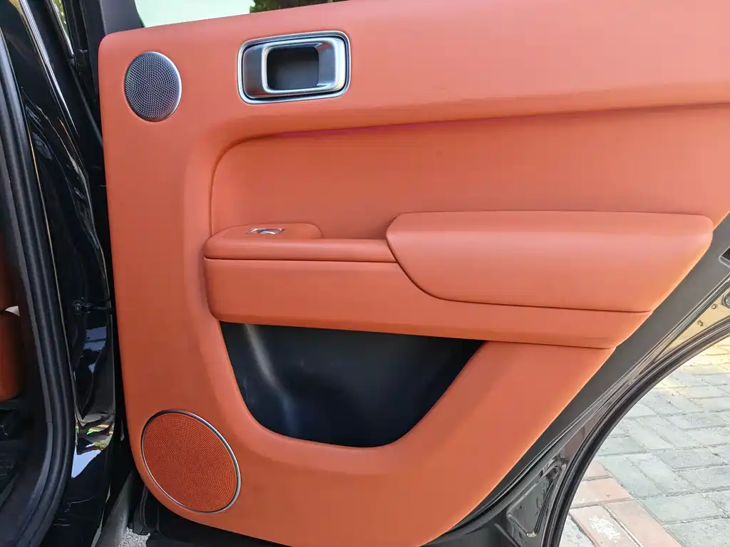 Li Auto Li L8 — миниатюра 14