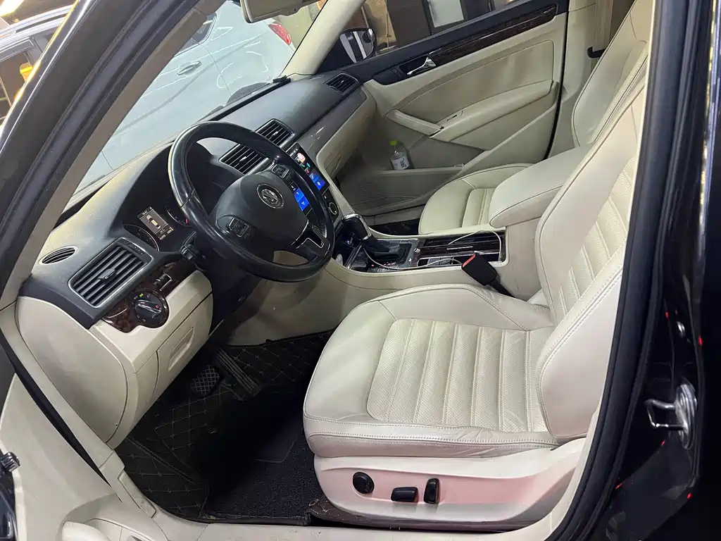Volkswagen Passat — миниатюра 7