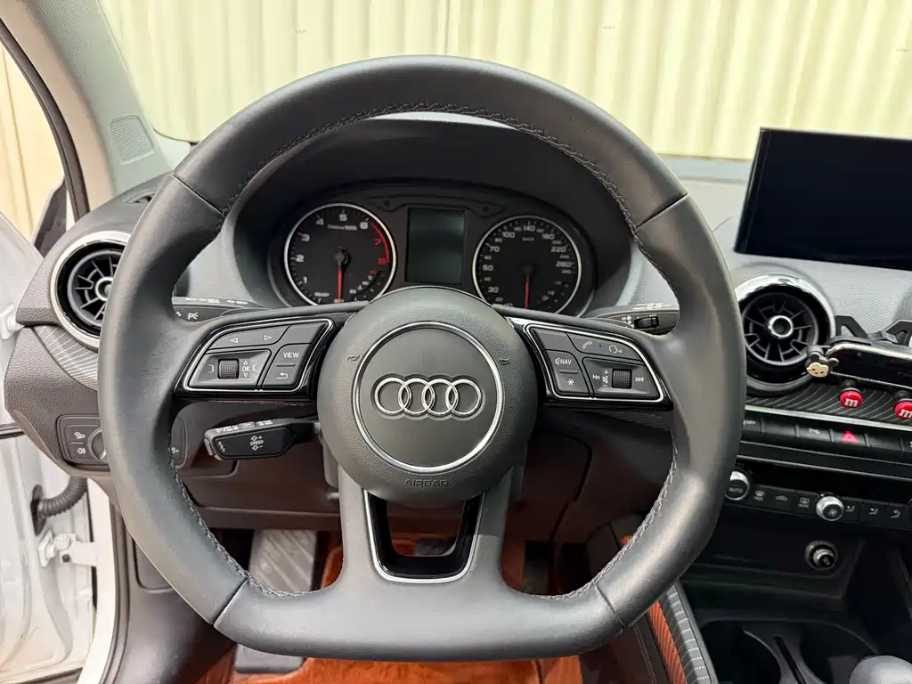 Audi Q2L — миниатюра 16