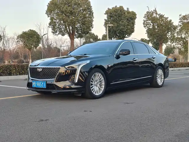 CADILLAC CT6
