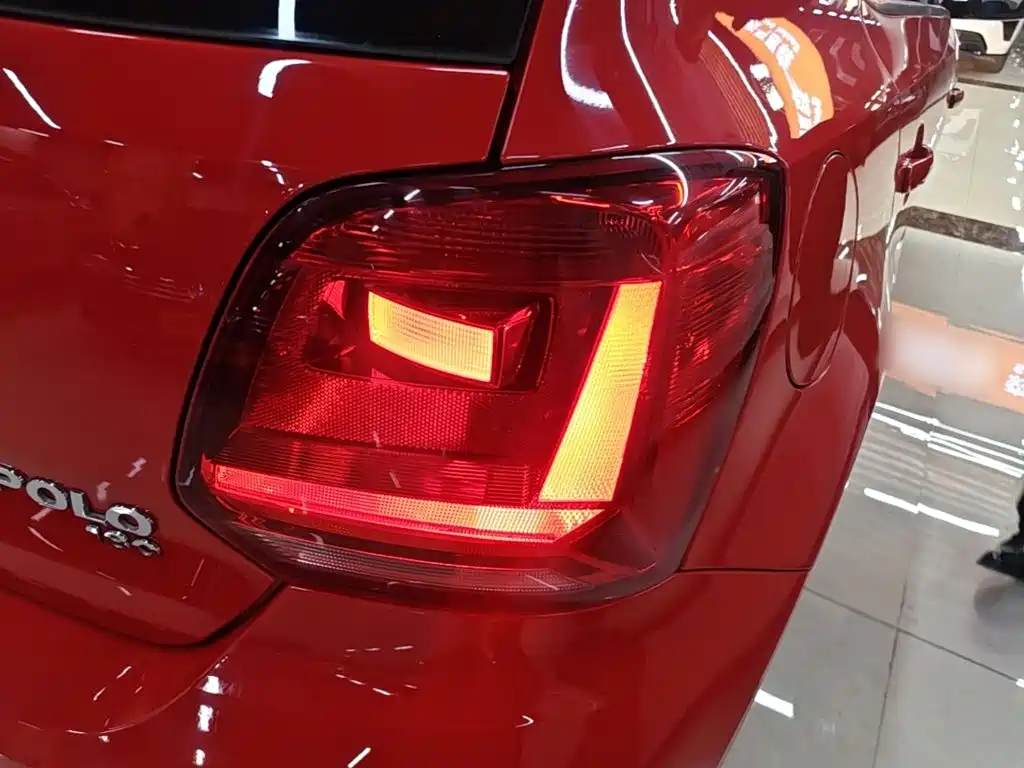Volkswagen Polo — миниатюра 8