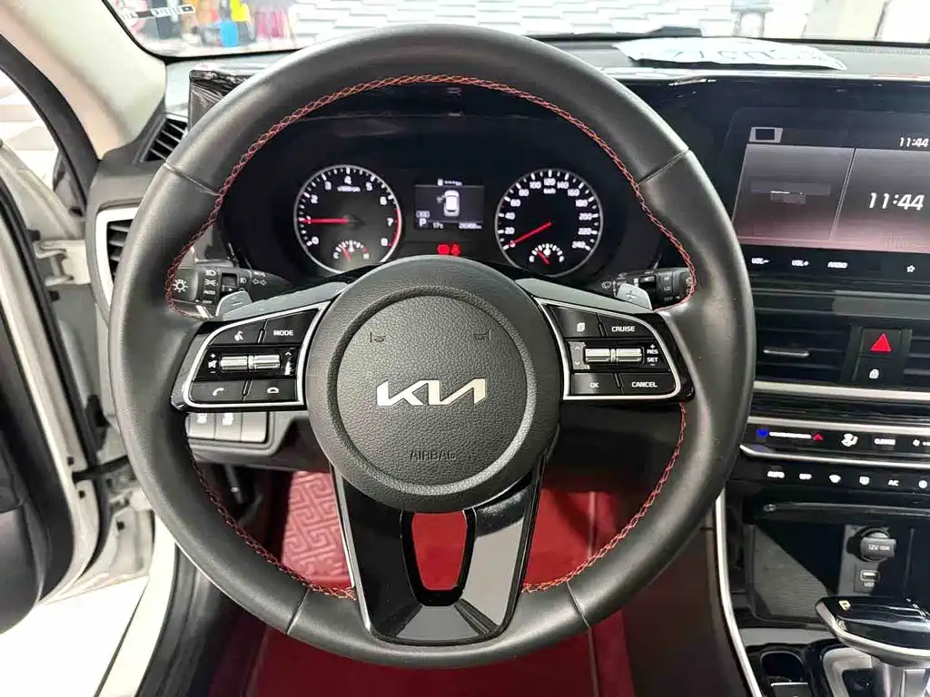 Kia KX3 — миниатюра 8