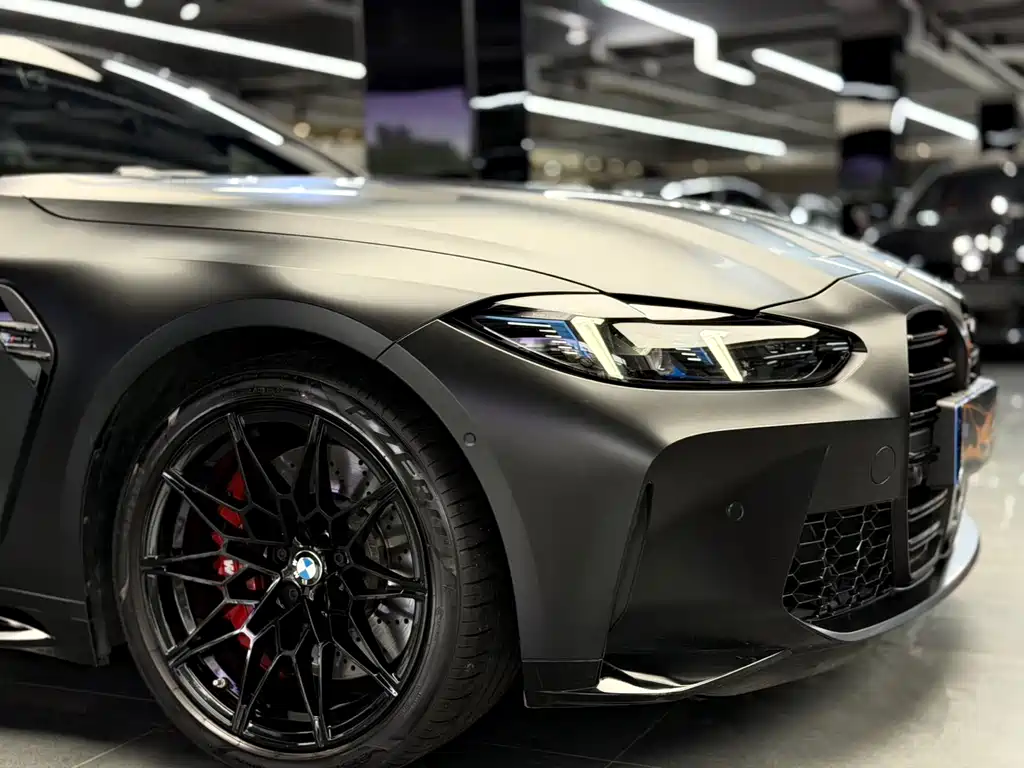 BMW M4 2024 M4