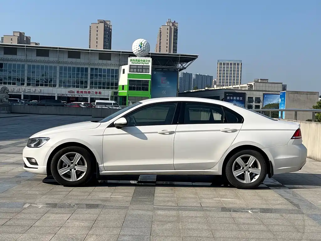 Volkswagen Lamando — миниатюра 3