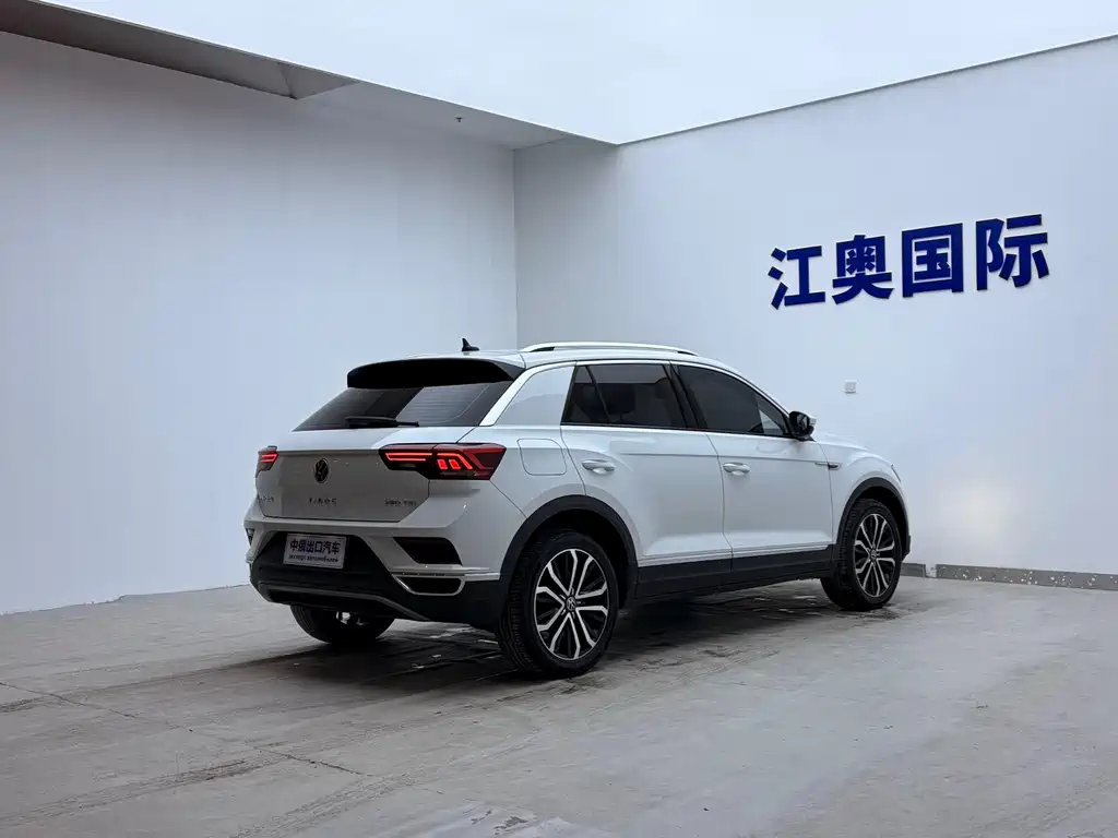 VOLKSWAGEN T ROC EXPLORING SONGS