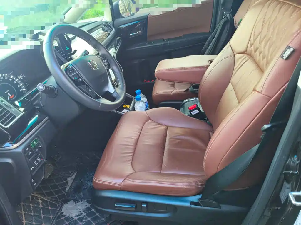 Honda Elysion — миниатюра 16