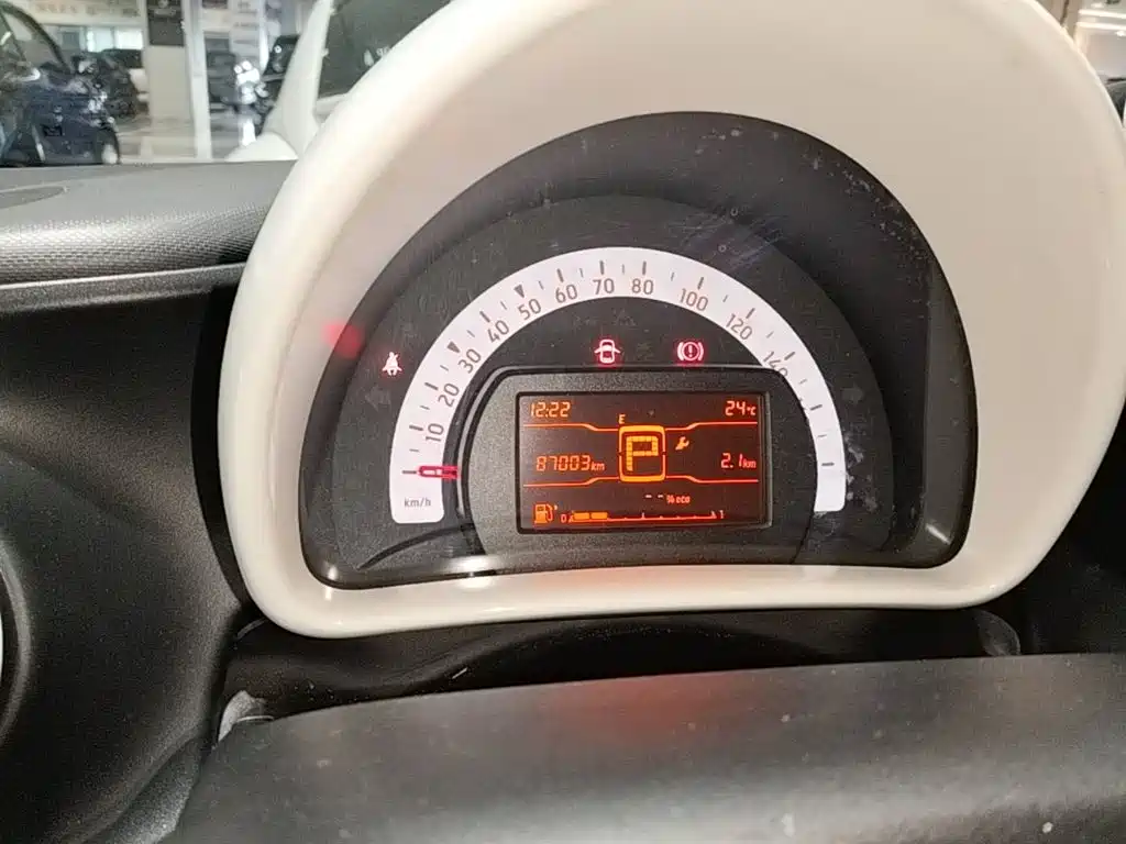 smart Smart Fortwo — миниатюра 12