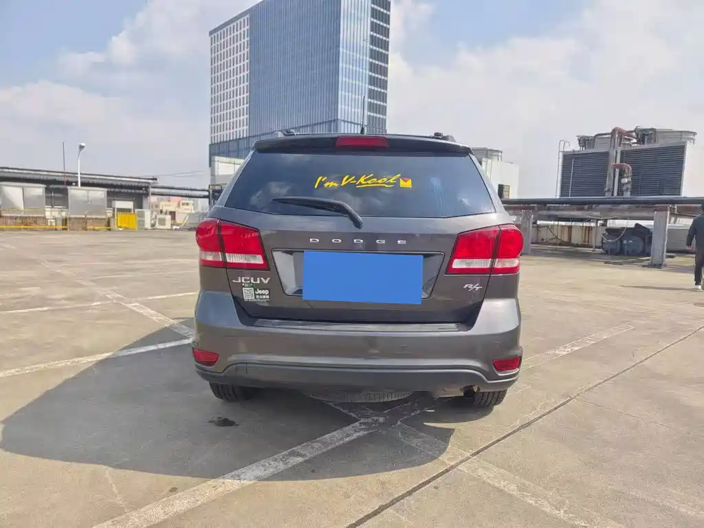 Dodge Journey — миниатюра 5
