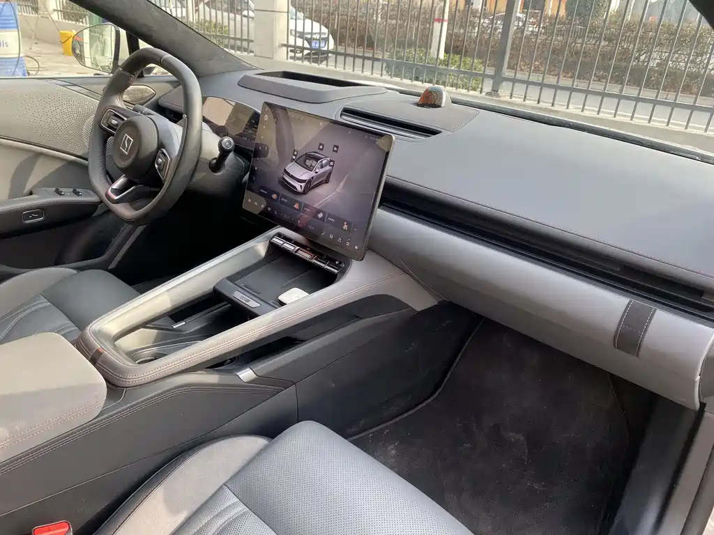 ZEEKR EXTREME KRYPTON 007GT