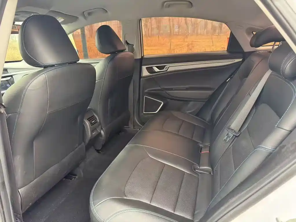 GEELY AUTOMOBILE EMGRAND NEW ENERGY