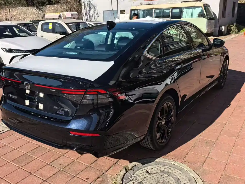 Honda Accord 2025 260TURBO Comfort