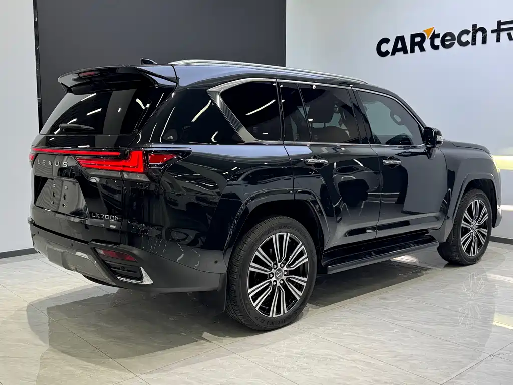 Lexus LX 700h Territory Edition, фото 4