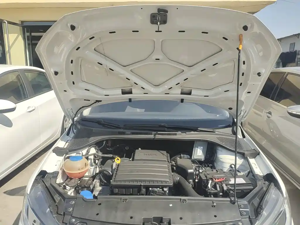 Volkswagen Santana — миниатюра 20