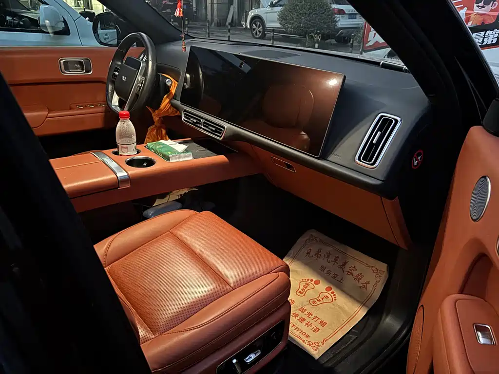 Li Auto Li L8 — миниатюра 11