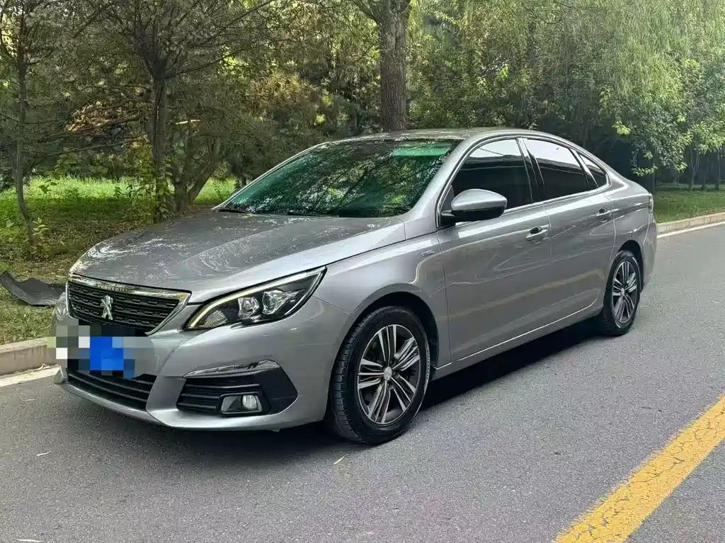 PEUGEOT  308