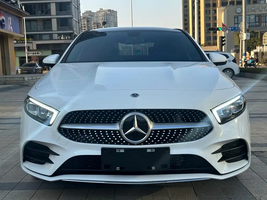 MERCEDES-BENZ A CLASS