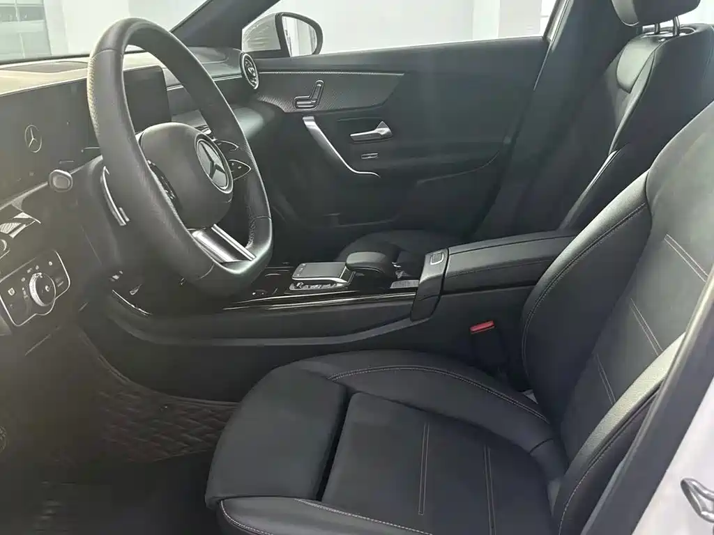 Mercedes-Benz A-Class — миниатюра 5