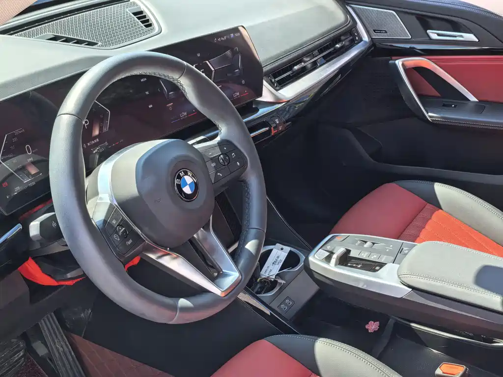 BMW X1 — миниатюра 13