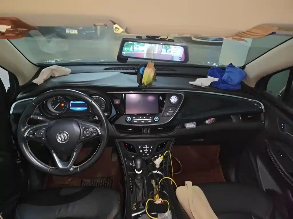 Buick Envision Plus — миниатюра 9