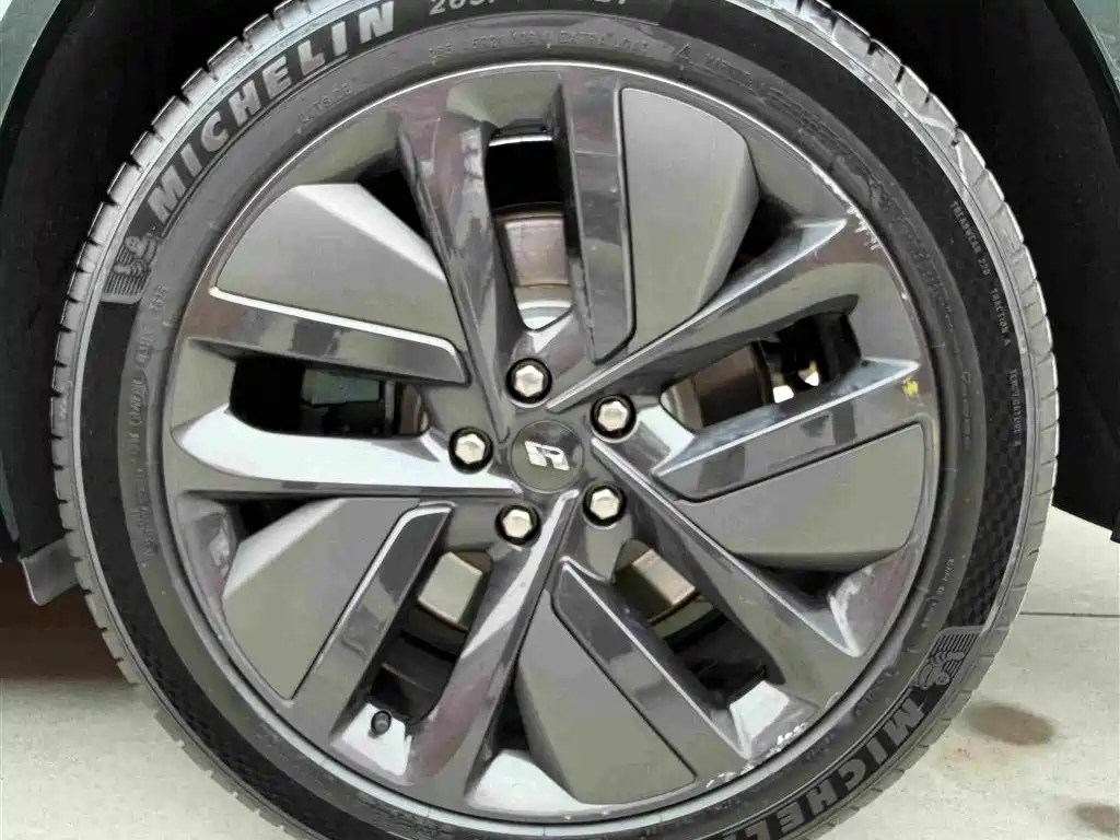 Li Auto Li L9 — миниатюра 28