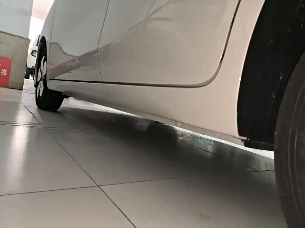 Wuling MINIEV — миниатюра 22
