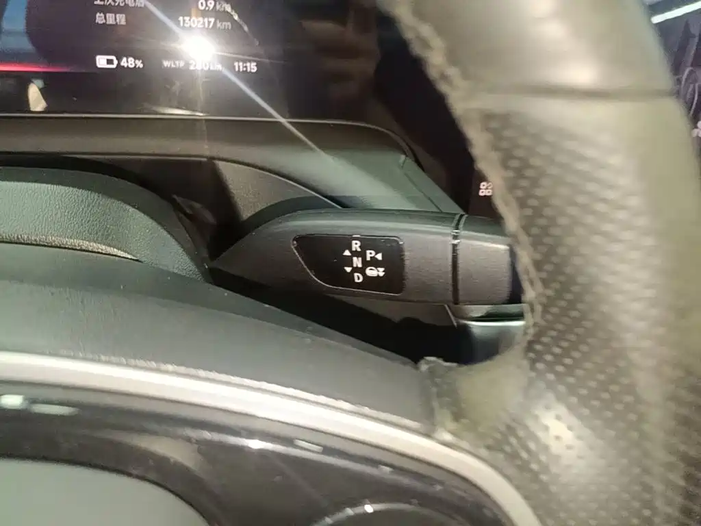XPeng P7 — миниатюра 14