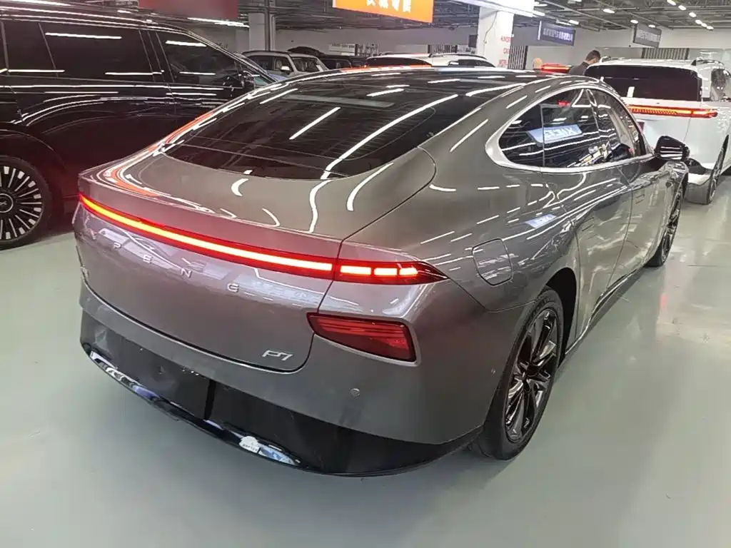 XPeng P7 — миниатюра 7