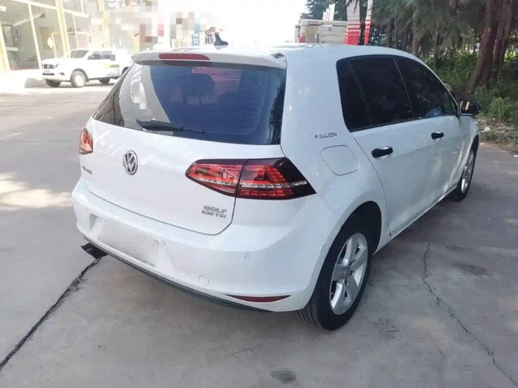 Volkswagen Golf — миниатюра 7