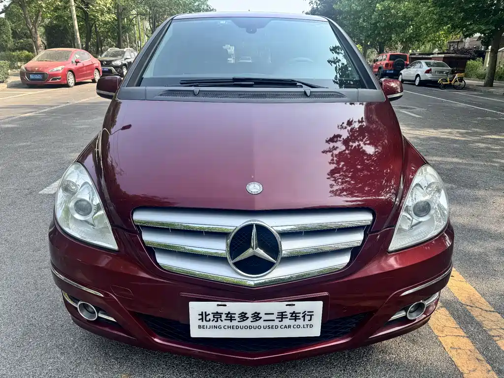 Mercedes-Benz B-Class 2012
